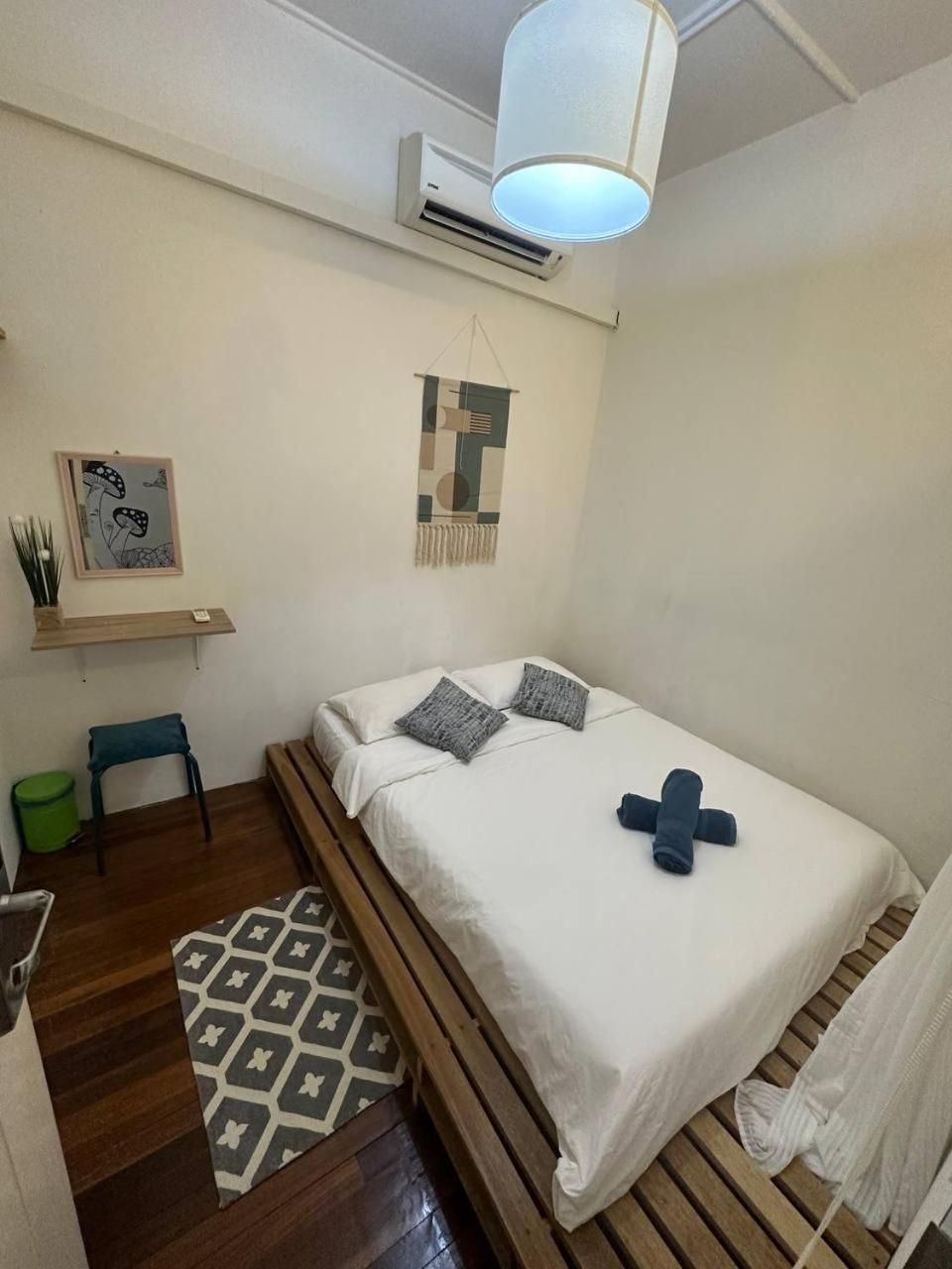 Spot On 90898 Kasturi Alley Guest House & Cat Hotel Malacca Esterno foto