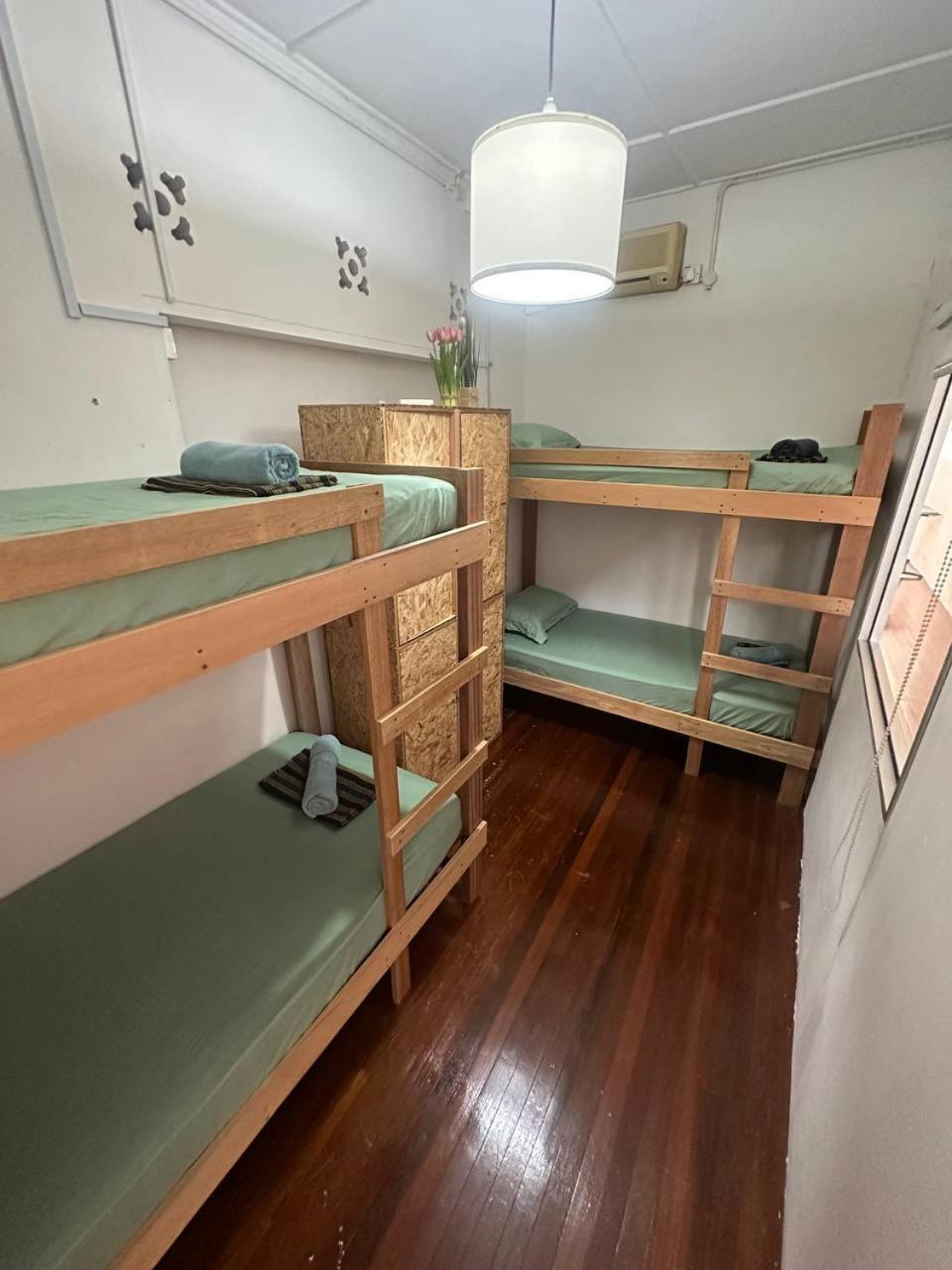 Spot On 90898 Kasturi Alley Guest House & Cat Hotel Malacca Esterno foto