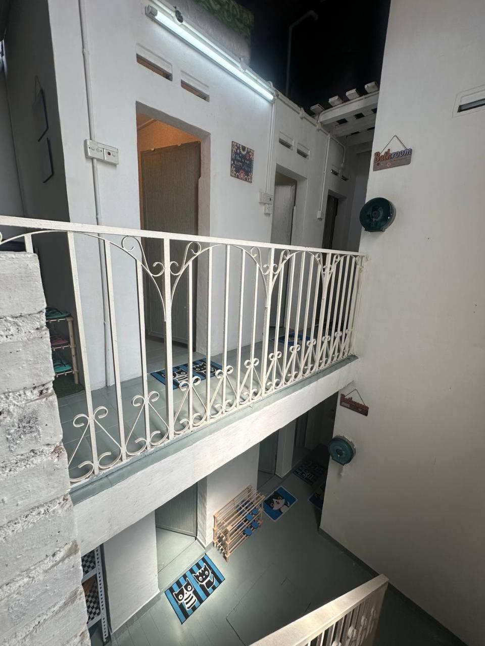Spot On 90898 Kasturi Alley Guest House & Cat Hotel Malacca Esterno foto